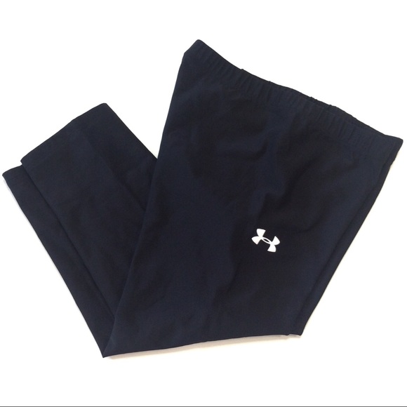 Under Armour Capri Leggings in black sz M - Picture 1 of 7